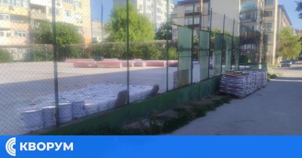 Започва ремонтът на тенис кортовете до закрития басейн в Силистра