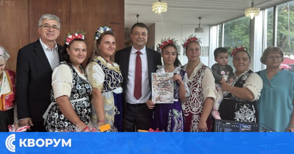 "Празник на хляба, песента и танца" събра силистренци въпреки дъжда