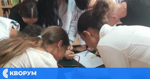 Читалище Средище почете Ран Босилек с детски рисунки и литературна изложба