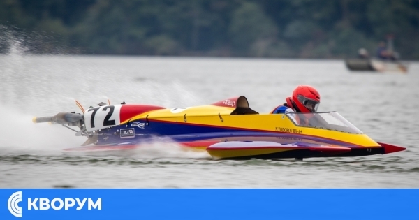 Никола Тодоров от Тутракан с победа в първия старт на Световното първенство по водомоторен спорт в Италия