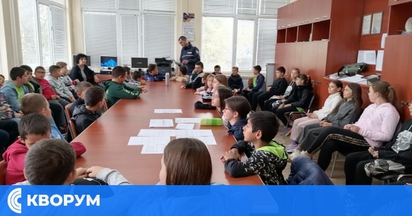 Полицията гостува на учениците от СУ "Христо Ботев" – Тутракан