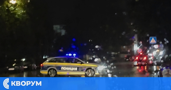 Блъснаха пешеходец пред Спешна помощ в Силистра