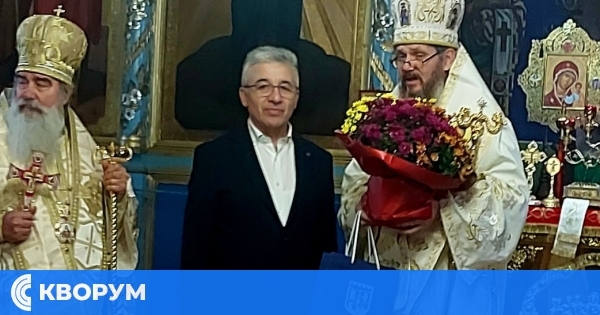 Димитър Трендафилов поздрави Доростолския митрополит Яков по повод именния му ден