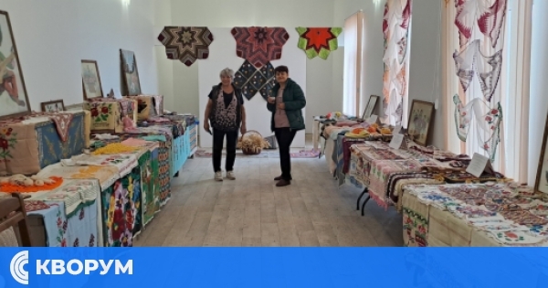 Изложбата "Нишки от душата" в село Преславци разкри красотата на българската везба