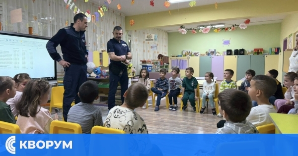 Малчуганите от ДГ "Нарцис" в Силистра се учиха как да бъдат безопасни на пътя