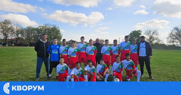 Нови екипи и силен дух в село Искра: благодарност към спонсорите и гордост от футболните победи