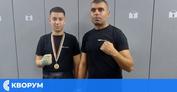 Алексей Въндев от Силистра с медал от турнира "White Collars" в София