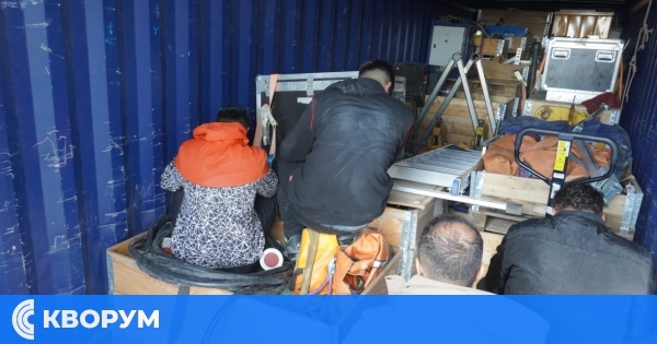 17 нелегални мигранти открити в камион на ГКПП "Лесово" – задържан е шофьорът