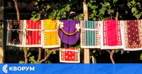 Радка Стефанова от село Нова Черна представи Силистренския край в националната изложба "Магична красота"