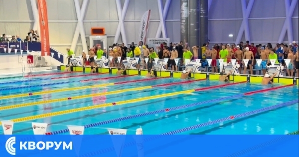 Ученици от ПМГ "Св. Климент Охридски" – Силистра с впечатляващо представяне на международен турнир по плуване в Бургас