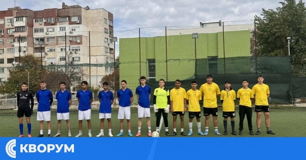 Ученици от ПГСС, с. Ситово и Спортно училище "Дръстър" – Силистра изиграха приятелски футболен мач