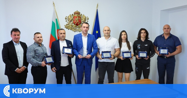 Тутраканските шампиони Димитрина Петрова и Сашо Андреев с високо отличие от министъра на спорта