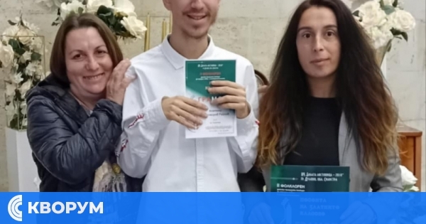 Младият талант Анатоли Райнов от ЦСОП – Силистра с три грамоти и медал от конкурса "Песента на златните класове"