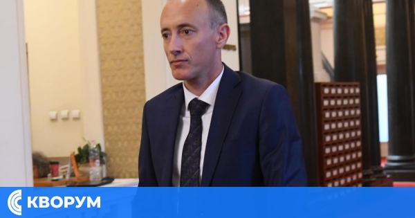 Красимир Вълчев: Неработещите бази на "Ученически отдих и спорт" се прехвърлят на общините