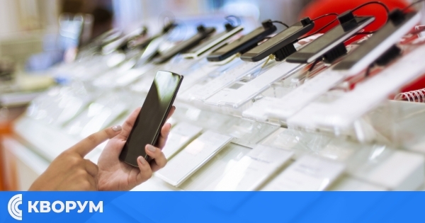 Потребителите на мобилни услуги ще могат да се откажат от срочен договор при всяка индексация на цената