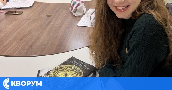 Осмокласниците от ЕГ "Пейо Яворов" отбелязаха Деня на четенето с вълнуващо литературно споделяне