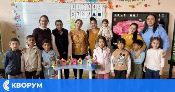 "Къщички на надеждата" грейнаха в ръцете на първокласниците от ОУ "Отец Паисий" – с. Добротица