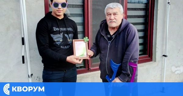 Деца от с. Дичево трогнаха кмета Неждет Джевдет с ръчно изработени подаръци