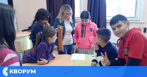 Урок по емпатия в с. Проф. Иширково: Ученици влязоха в "обувките" на хората с увреждания