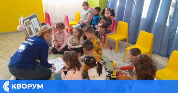 Урок по доброта и емпатия в с. Брадвари: Децата от ДГ "Детелина" отбелязаха 3 декември