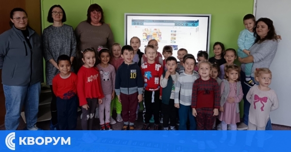 Предколедна магия в с. Айдемир: ДГ "Мир" получи модерен интерактивен дисплей от "Тукай" ЕООД