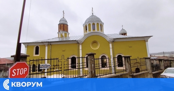 Частица от мощите на Свети Николай и древни рибарски традиции белязаха празника в Тутракан