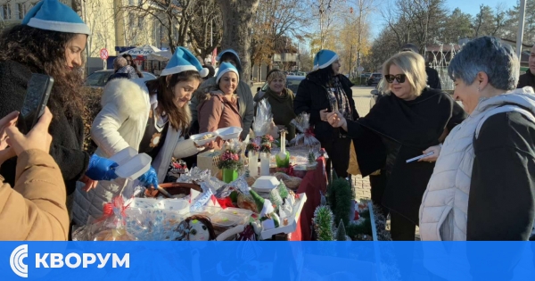 Празничният дух завладя Дулово с коледен базар и доброта