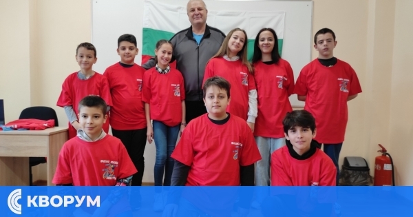 ОДК – Силистра отличи изявени колоездачи от Школа "Приложно колоездене"