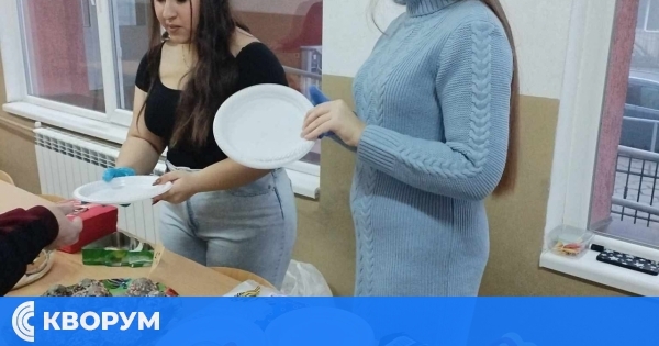 Коледен базар с празнично настроение се проведе в ПГООТ – Дулово