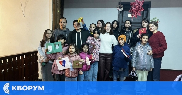Ученическият парламент организира коледна работилничка с децата от ЦНСТ
