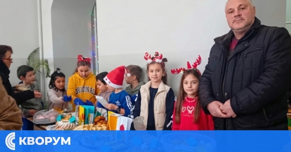 Коледен базар събра ученици, родители и гости в ОбУ "Св. Климент Охридски" – с. Проф. Иширково