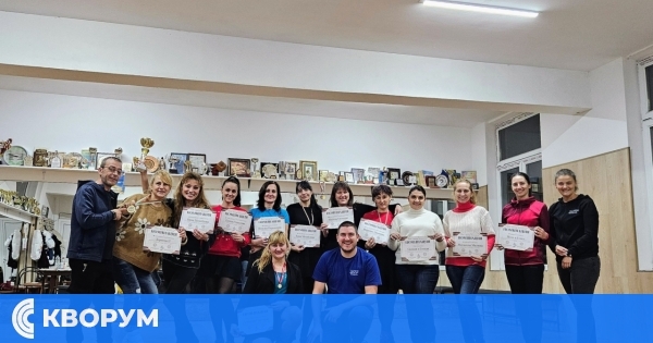 С усмивки и танци КНХ "Дръстър" – Силистра изпрати танцувалната 2025 година