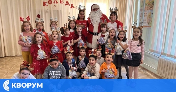 Дядо Коледа зарадва децата от ДГ "Мир" – гр. Дулово с празнична изненада