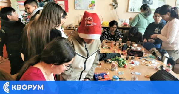 Деца и родители твориха заедно в коледна работилница в ОУ "Цанко Церковски"