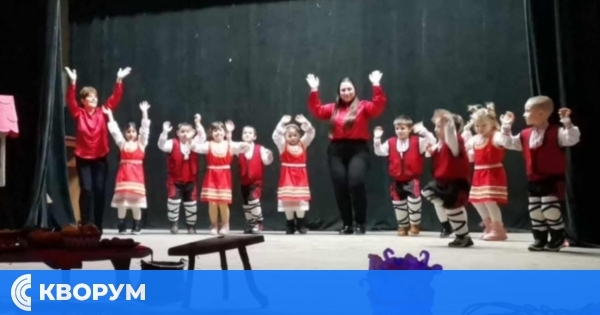 Децата от ДГ "Мир" – Айдемир с вълнуващо участие в коледния концерт на читалище "Родолюбие – 2006"