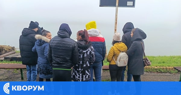 Младежи от Дневния център – Силистра присъстваха на хвърлянето на кръста в Дунав