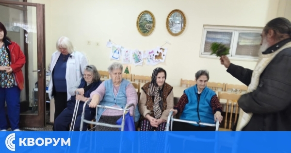 Богоявленски водосвет в Дома за стари хора в Силистра