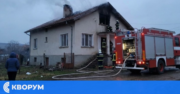 Неизправен комин предизвика пожар в къща в село Средище