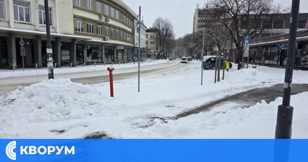 Нормална зимна обстановка в област Силистра: Пътищата са обработени, 14 машини са на терен