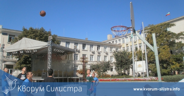 Демонстрации по стрийтбол зарадваха силистренци