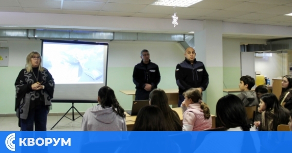 Полицията и ученици в Силистра обсъдиха рисковете в интернет