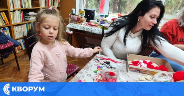 Творческа работилница за Баба Марта обедини поколения в Срацимир