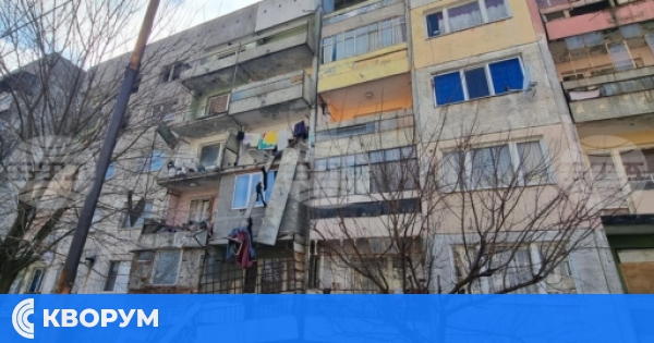 Парапети на четири тераси се срутиха в блок в Калипетрово