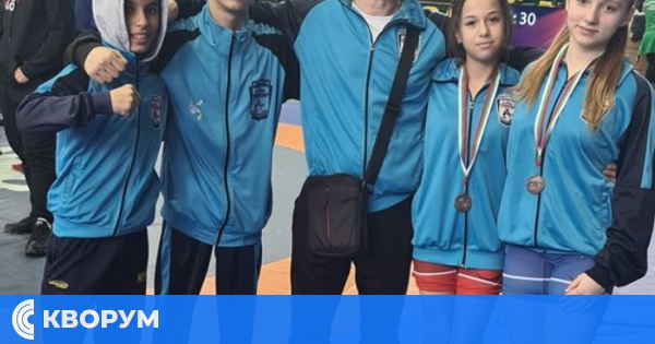 Мила Абабурко и Чидем Джеватова от Силистра с отличия от държавното първенство по борба