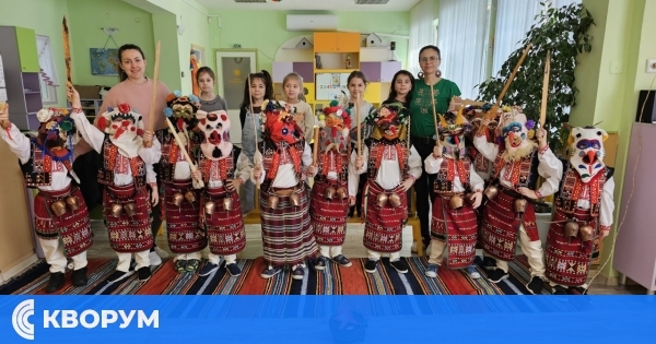 Кукерите на ДГ "Иглика" пресъздадоха магията на Сирни заговезни