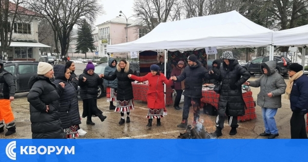 Празник на добруджанското вино събра стотици в Кайнарджа