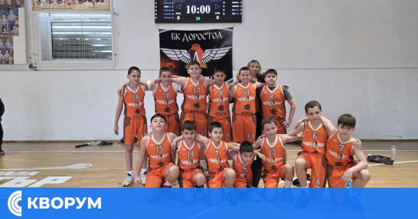 Момчетата до 12 г. Доростол започнаха с убедителна победа в Силистра