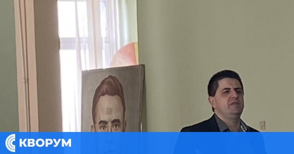 Младши следовател гостува в ПГМТ "Владимир Комаров" по програма за правна култура
