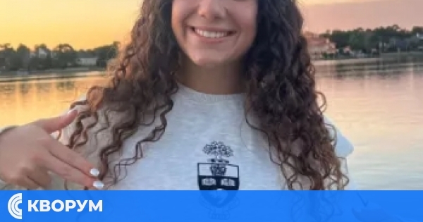 Моника Янева – плувният талант с корени от Силистра поема към колежанския елит в Канада