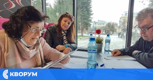 Поетичният конкурс "Словото и жената" събра творци от цялата страна в село Преславци